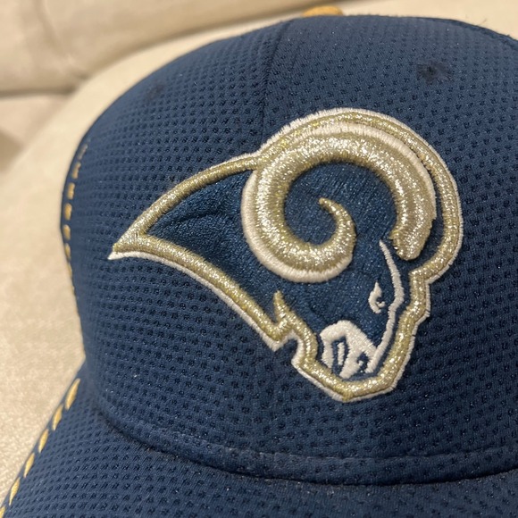 One Size New Era Unisex Navy Blue Los Angeles Rams 39Thirty NFL Hat Cap - Picture 2 of 4